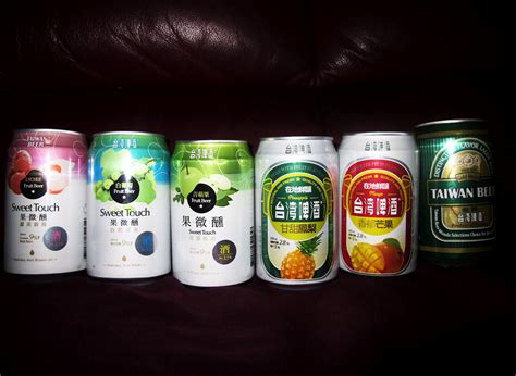 Singapore's Complain Queen: [Review] Taiwan Beer by Kaimay