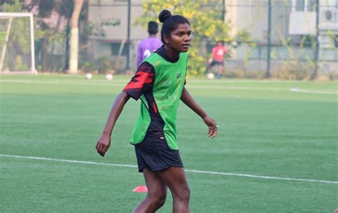 Football a painkiller for Jharkhand girls Sumati and Amisha
