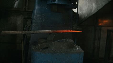 Forging Metel 的图像结果