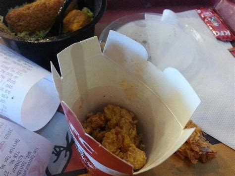 KFC, Kolhapur, Sarnobatwadi Near MCDONALD'S - Restaurant reviews