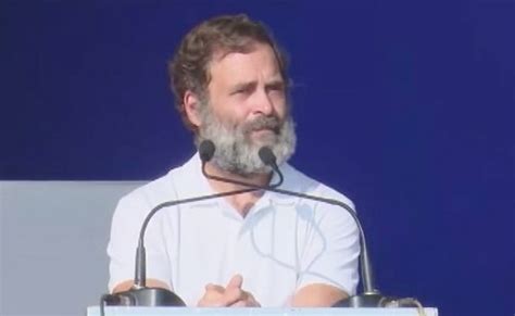 "आप हिंदी में बोलिए, हम सब समझते हैं"... सूरत में रैली कर रहे राहुल ...