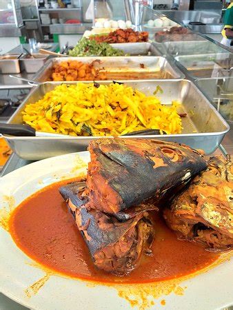 Delicious tho alittle unhygienic - Reviews, Photos - Restoran Al Sarifa ...