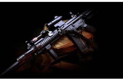 全球最“厉害”冲锋枪：美国特种兵的最爱，就连火力都极其凶猛！ - 陆军论坛 - 铁血社区