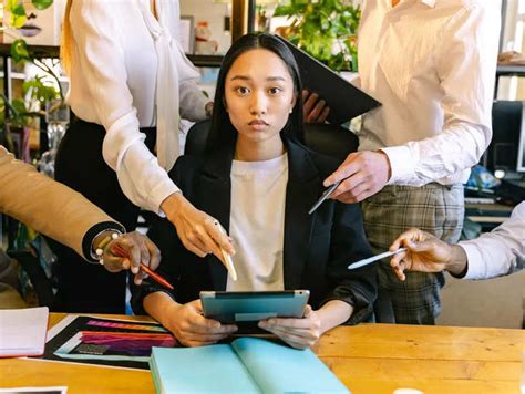 5 ways to help employees handle performance anxiety and setbacks at ...