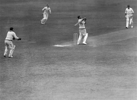 5 oldest players to score a century in Tests