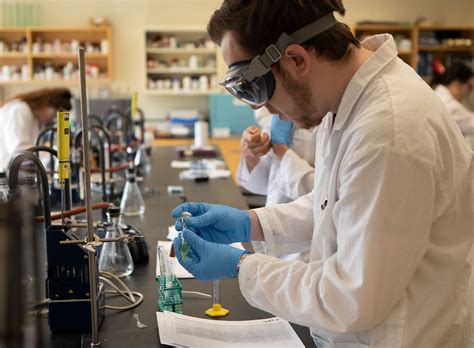 Chemistry Major, Bachelor of Science: Thompson Rivers University