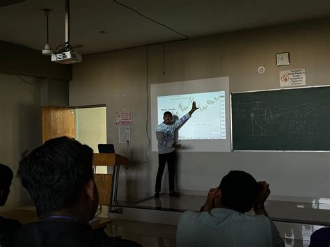 Bhulabhai Vanmalibhai Patel Institute of Commerce