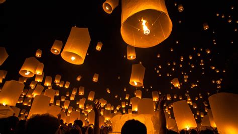 10 stunning photos of Chiang Mai’s Yi Peng Lantern Festival | Condé ...