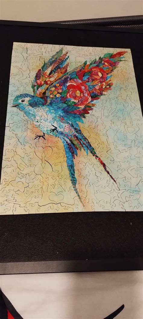 Twigg puzzles - Botanical Swallow. 315pc wooden puzzle : r/Jigsawpuzzles