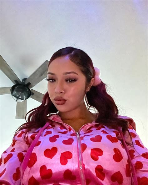 TW Pornstars - DREYAHH🌸. Twitter. 💘💘💘. 2:09 AM - 24 Nov 2021