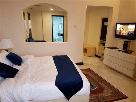 BAHRAIN INTERNATIONAL HOTEL (Manama) - Hotel Reviews, Photos, Rate ...