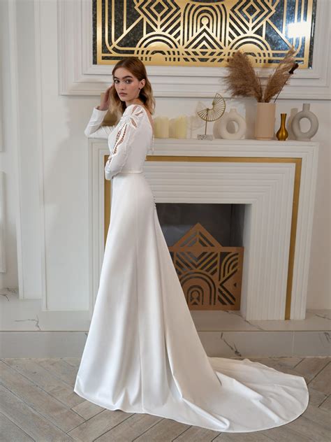 Plain wedding dresses with sleeves 60 photos - Astyledwedding.com