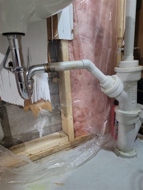 Installing New Kitchen Sink 的图像结果