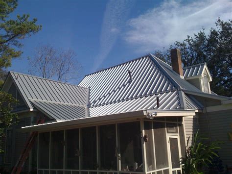 24 Gauge Silver Metallic Standing Seam Metal Roof for Historical Home ...