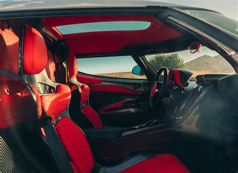 Koenigsegg CCX Price in UAE, Images, Specs & Features