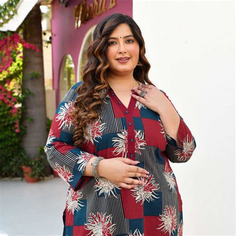 Buy Moonstone Blue Maroon Cotton Kurta | Meera Plus Size