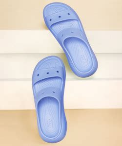 CROCS Classic Men Wedges - Buy CROCS Classic Men Wedges Online at Best ...