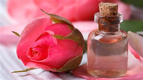गर्मियों में चेहरे की रेडनेस कम करने के घरेलू उपाय | Home Remedies For ...