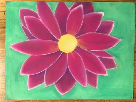 Georgia O’Keeffe (Flower or Skull) Chalk I didn't draw the flower in ...