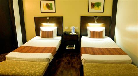 EL CIELITO INN (Makati, Metro Manila) - Hotel Reviews & Photos ...