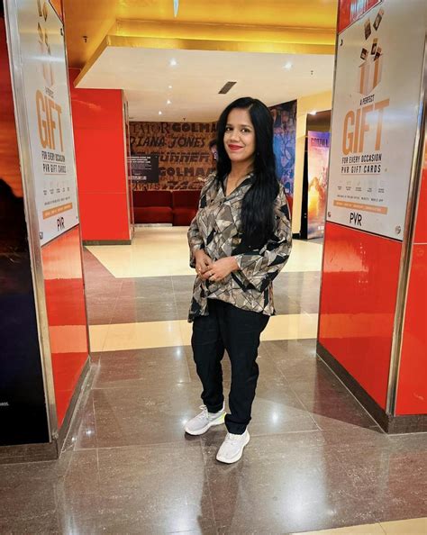 Co-Ord Set for Women - Black Abstract Print Tunic | Claura