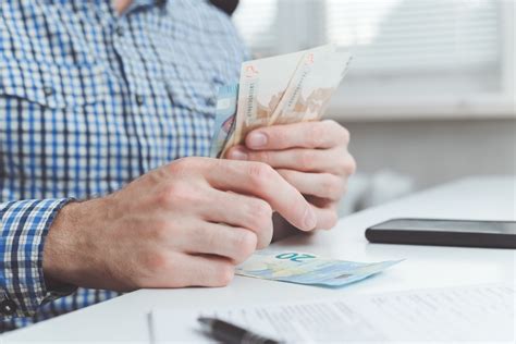 Hotel and restaurant average salary in Switzerland - Ardevaz SLS