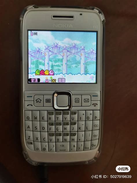 Phone. Old 的图像结果