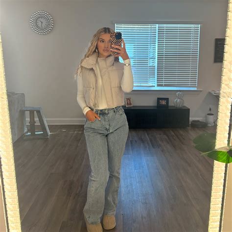 jade amber | if looks could kill 🤍 | Instagram