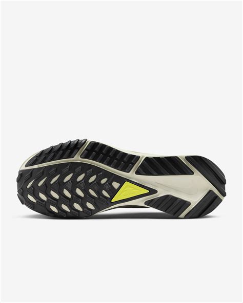 Nike Pegasus Trail 4 GORE-TEX Women's Waterproof Trail-Running Shoes ...