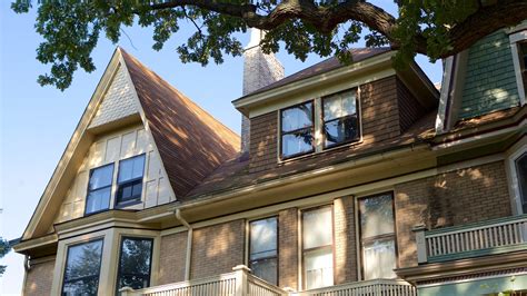 Visit North Suburbs: Best of North Suburbs Tourism | Expedia Travel Guide