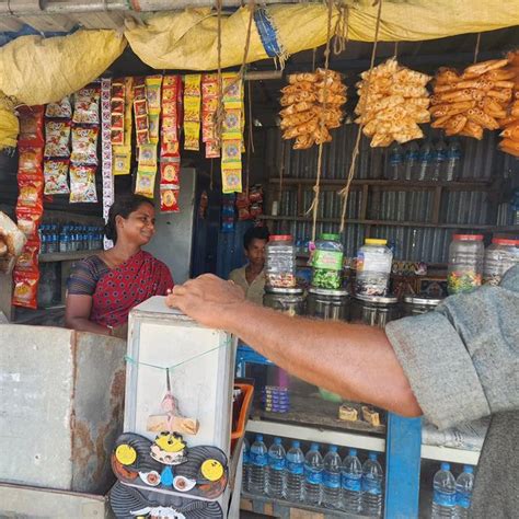 ‘அந்த புன்னகைக்கு விலை மதிப்பே கிடையாது’… ஷூட்டிங் ஸ்பாட்டில் பிரபல ...