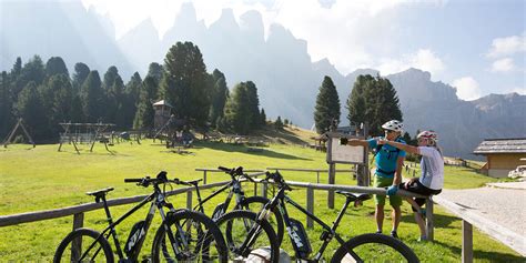 Easy on the way - e-bike tour through the landscape of the Nature Park