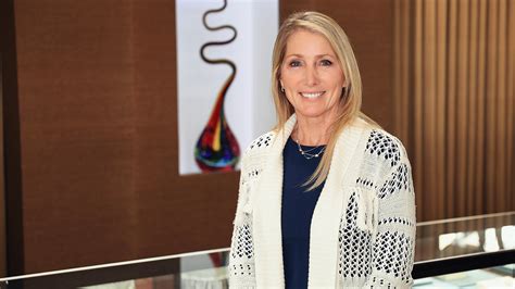 Contact Us | Virginia Beach, VA | Hilltop Pawn Shop