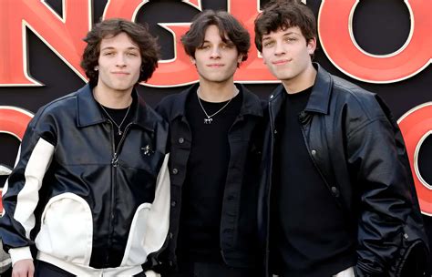 [100+] Sturniolo Triplets Wallpapers | Wallpapers.com