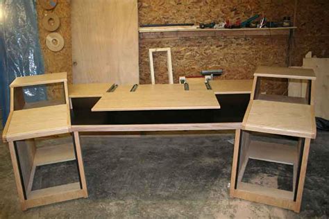 Keyboard Workstation Reviews 的图像结果