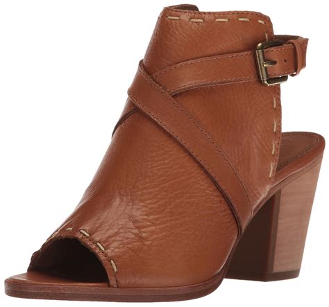 Buy FRYE Women's Dani Pickstitch Shield Heeled Sandal, Whiskey, 5.5 M ...