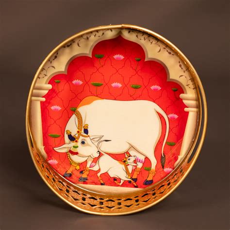 Red Pichwai Printed Round Metal Tray with Cow & Tree - 6 Inches - KH13 ...