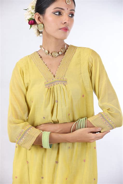 Indu Embroidered Kurta Set - Lemon yellow – Beige India