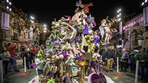La falla infantil de Na Jordana se alza con el triunfo