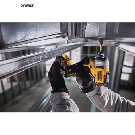 Dewalt Drills Online Wholesale - 20V MAX Brushless Atomic Compact 1/4in ...