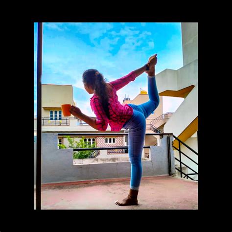 🍁 Monisha CS 🍁 (@__._yo_g_ic_.__) • Instagram photos and videos