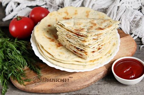 Хычины с сыром и зеленью - рецепт с фото пошагово