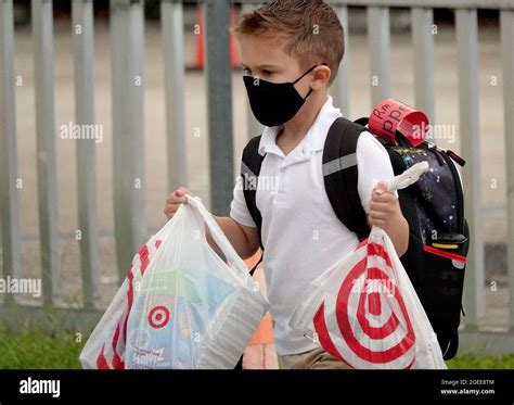 Kindergarten classroom florida hi-res stock photography and images - Alamy