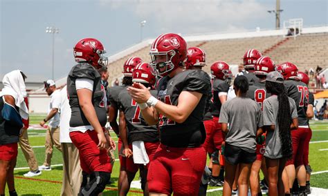 LOWNDES Football – Official Site for Lowndes Vikings Football Program