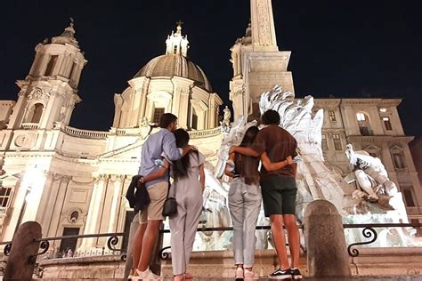 Rome at Night Walking Tour of Pantheon Trevi Spanish Steps Navona & more