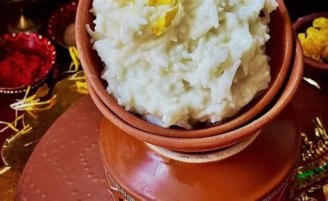 Sheetala Ashtami 2026: शीतला अष्टमी पर माता को लगाएं इन चीजों का भोग ...