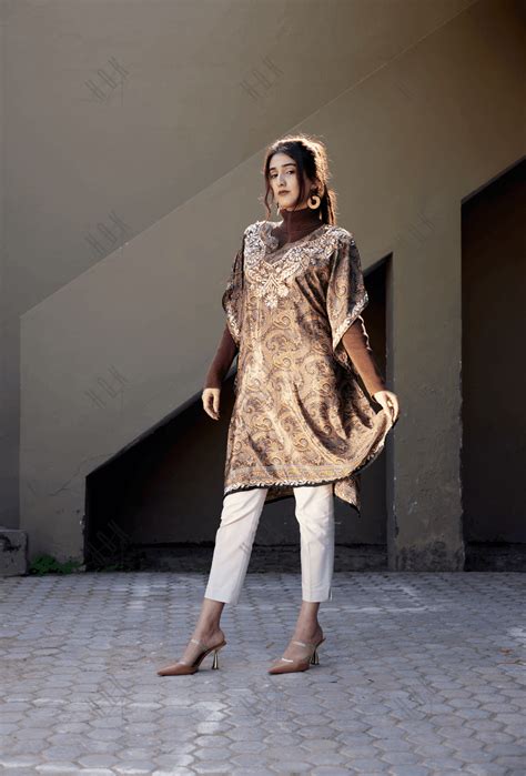 House Of Kari(Chikankari Clothing) - Chikankari Kaftan | Shop ...