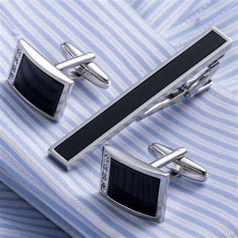 Image result for Cufflinks Wheel Python