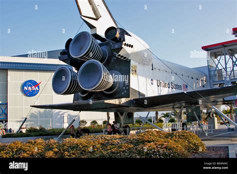 Space Shuttle Explorer NASA 的图像结果
