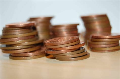 How Many Pennies Weigh A Pound? A Detailed Look - Chronicle Collectibles
